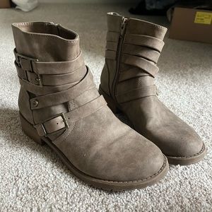 G by guess women’s boots
